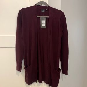 NWT Super soft burgundy cardigan sweater